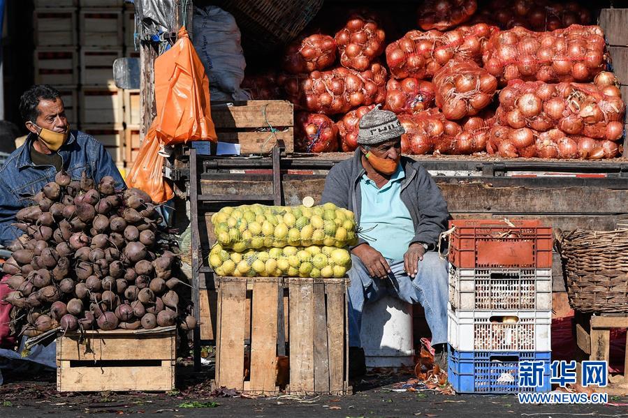 (國(guó)際疫情·圖文互動(dòng))(5)智利首都圣地亞哥因疫情嚴(yán)重將實(shí)施封城