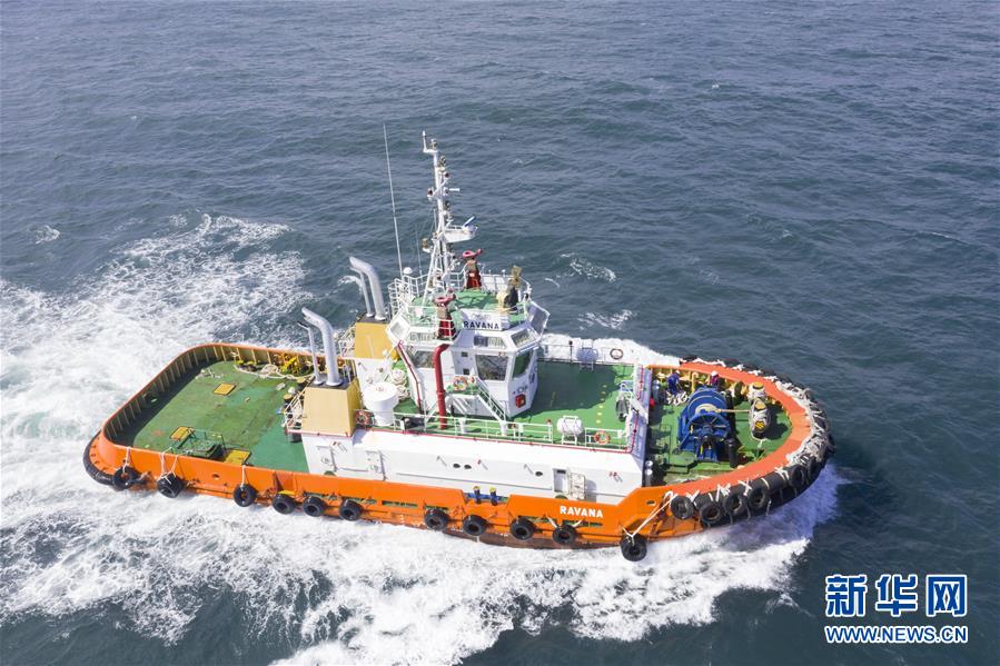 (國際·圖文互動)(5)在斯里蘭卡中國專家和中資企業(yè)助力油輪滅火