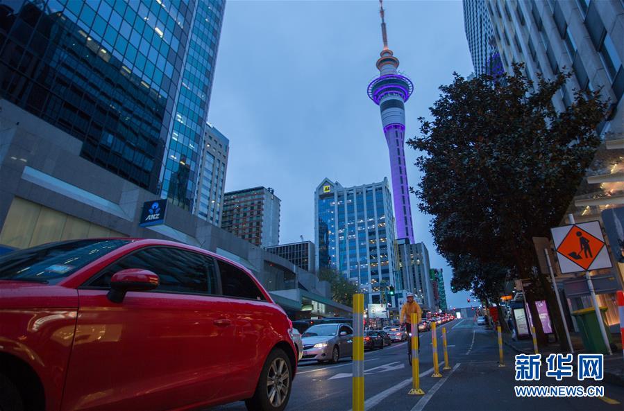 (國(guó)際)(1)新西蘭最大城市疫情防控響應(yīng)等級(jí)下調(diào)