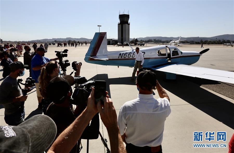 （國際&middot;圖文互動(dòng)）（5）&ldquo;飛虎隊(duì)&rdquo;百歲老兵駕機(jī)重上藍(lán)天