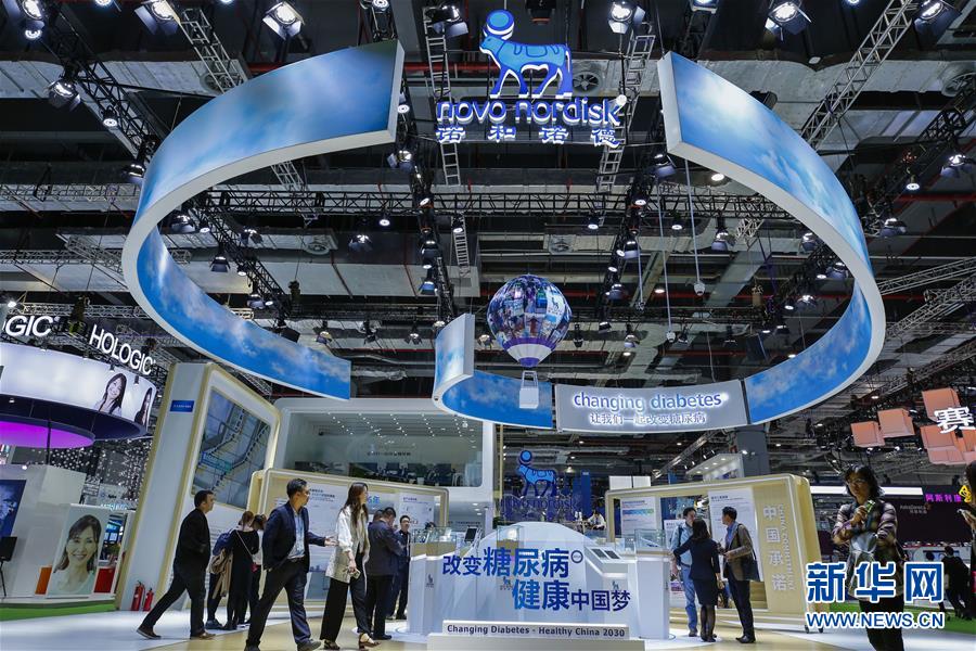 （新華全媒頭條&middot;圖文互動(dòng)）（11）海納百川共揚(yáng)帆&mdash;&mdash;黨的十九大以來以習(xí)近平同志為核心的黨中央引領(lǐng)中國高水平對外開放紀(jì)實(shí)