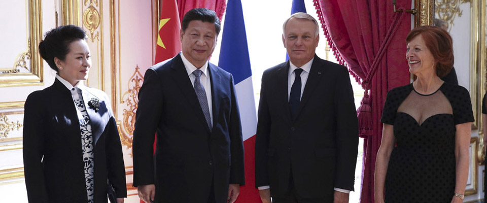 習(xí)近平會(huì)見法國總理艾羅