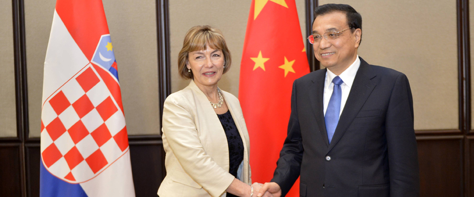 李克強(qiáng)會(huì)見(jiàn)克羅地亞總理代表、第一副總理兼外長(zhǎng)普希奇