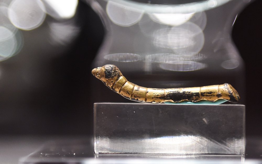 千年&ldquo;鎏金銅蠶&rdquo;在國家大劇院展出