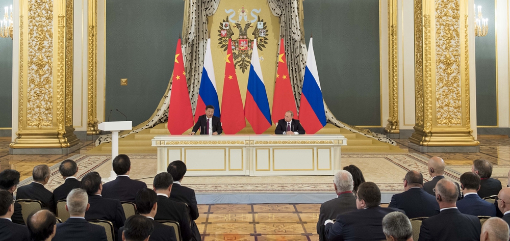 習(xí)近平同俄羅斯總統(tǒng)普京共同會(huì)見(jiàn)中俄友好、和平與發(fā)展委員會(huì)，媒體和企業(yè)界代表